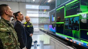 Ministro de Defensa, Pedro Sánchez