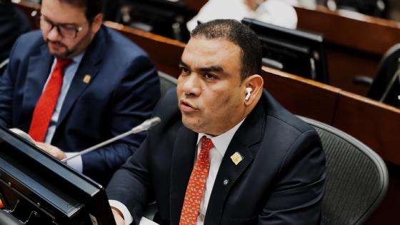 Antonio-Correa-Senador