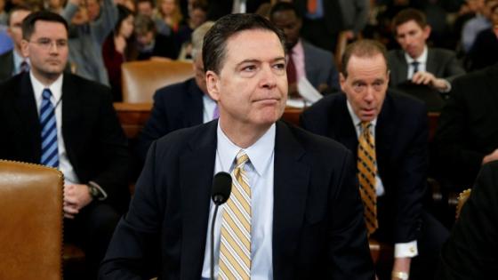Exdirector del FBI, James Comey.