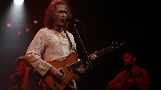 El músico extremeño Robe Iniesta, líder del grupo de rock Extremoduro, ha fallecido a los 63 años.