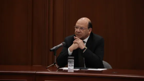 Ministro de Hacienda, Germán Ávila