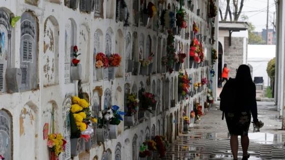 Más de 2.500 restos sin identificar en el Cementerio Central