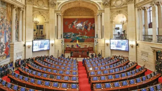Cámara avanza en 19 departamentos, Senado sigue pendiente