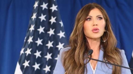 Secretaria de Seguridad Nacional, Kristi Noem.