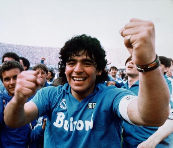 espaciales diego maradona espaciales diego maradona