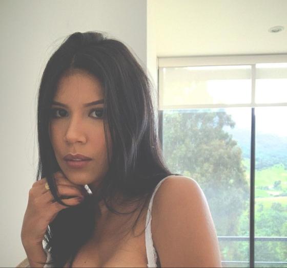 IG @guitagal IG @guitagal
