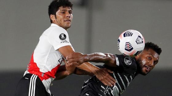 Califican de robo falta a Miguel Ángel Borja en River Plate vs. Junior Califican de robo falta a Miguel Ángel Borja en River Plate vs. Junior