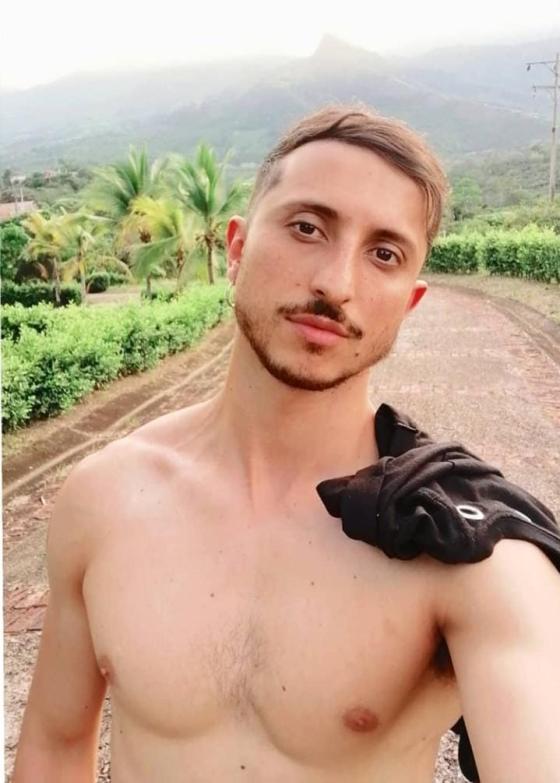 IG @erikactor IG @erikactor