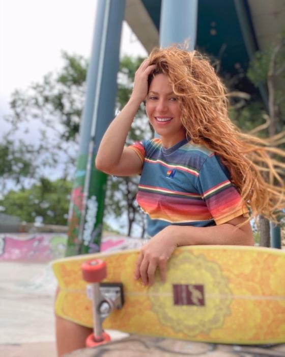 Shakira Shakira