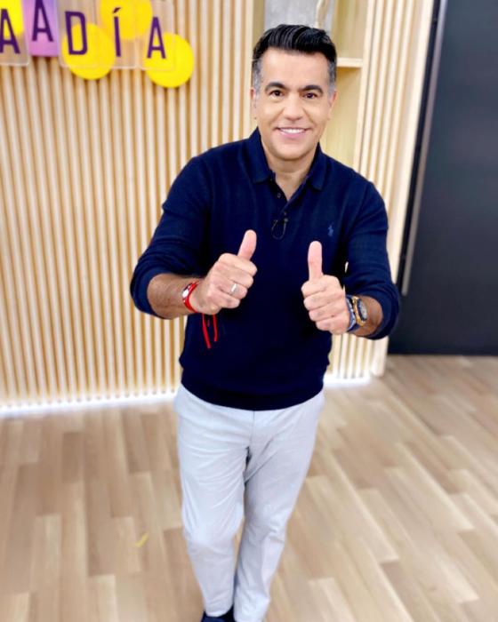Instagram - @carloscalero29 Instagram - @carloscalero29