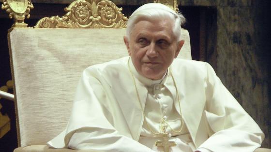 Benedicto XVI es acusado por omisión en casos de pederastia Benedicto XVI es acusado por omisión en casos de pederastia