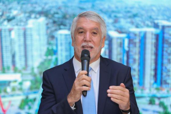 La insólita razón por la que piden revocar la candidatura de Peñalosa La insólita razón por la que piden revocar la candidatura de Peñalosa