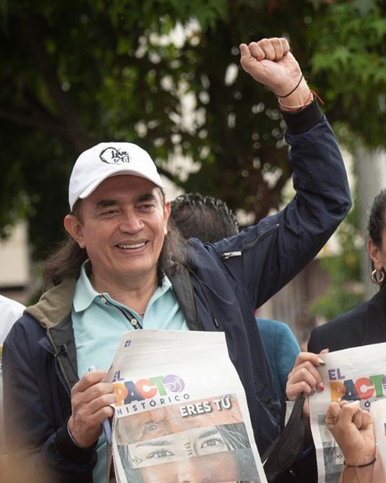 @gustavo_bolivar @gustavo_bolivar