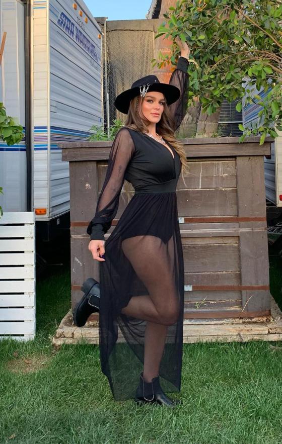 ¿Quiénes son las hermanas de Karol G que se roban piropos en redes?