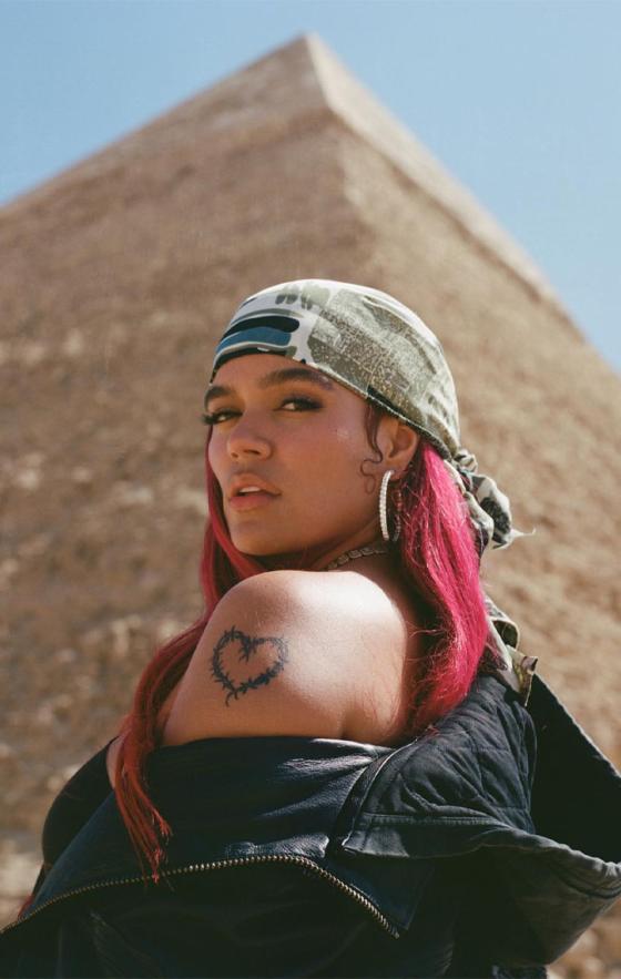 ¿Quiénes son las hermanas de Karol G que se roban piropos en redes?