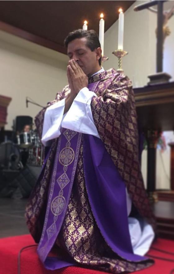 ¿En qué anda el Padre Chucho en la actualidad?