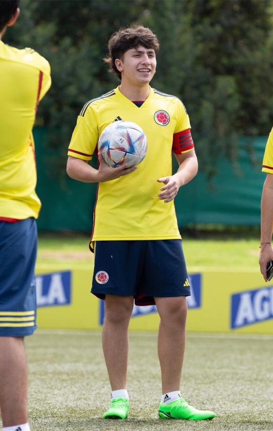 Rubigol, el tiktoker colombiano que la está sacando del estadio