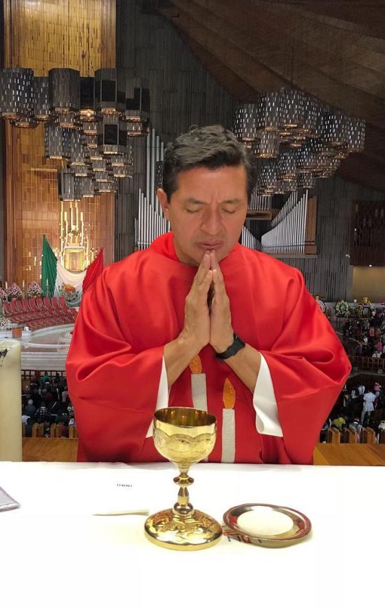 ¿En qué anda el Padre Chucho en la actualidad?