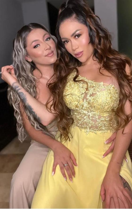 Epa Colombia y su nueva novia Epa Colombia y su nueva novia