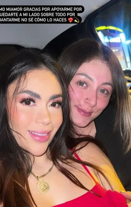 Epa Colombia y su nueva novia Epa Colombia y su nueva novia