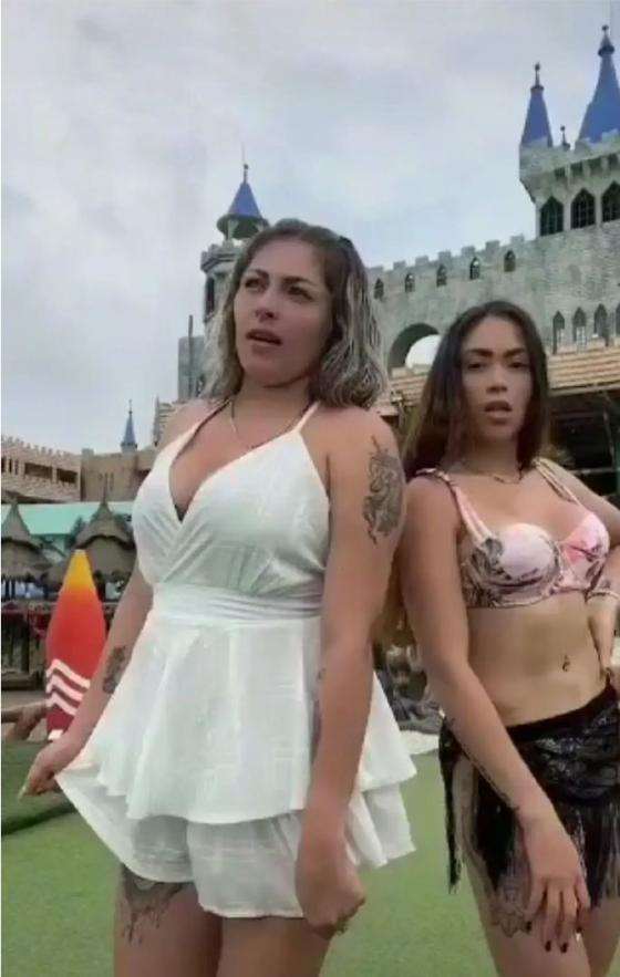 Epa Colombia y su nueva novia Epa Colombia y su nueva novia