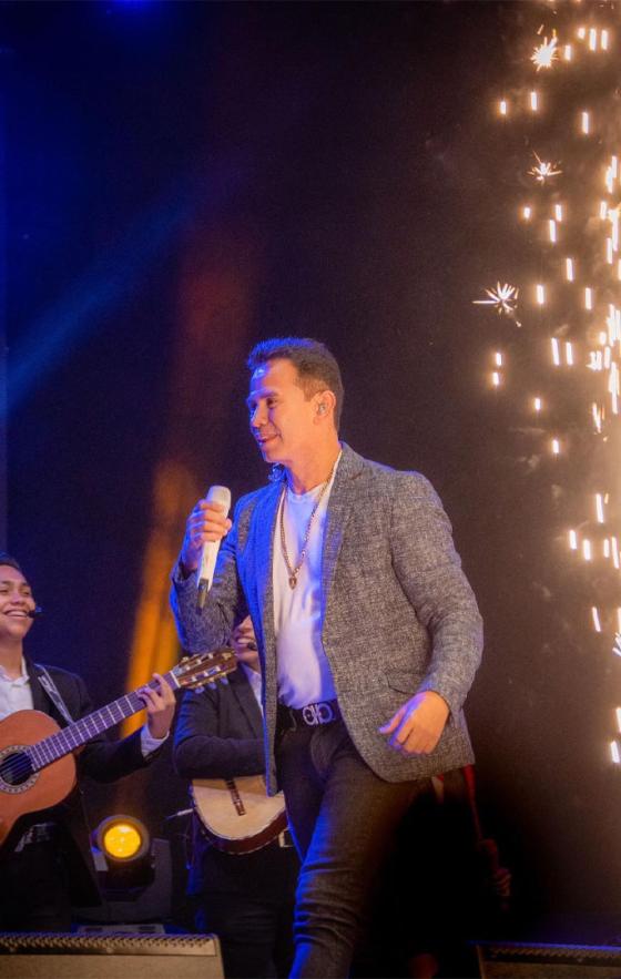 Jhonny Rivera y el desarrollo de su carrera artística