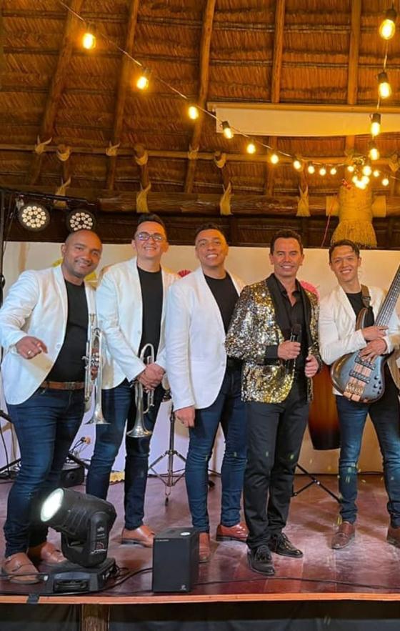 Jhonny Rivera y el desarrollo de su carrera artística