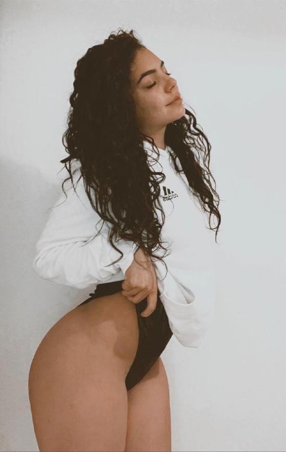 Valentina Taguado, Perfil de la participante de Survivor