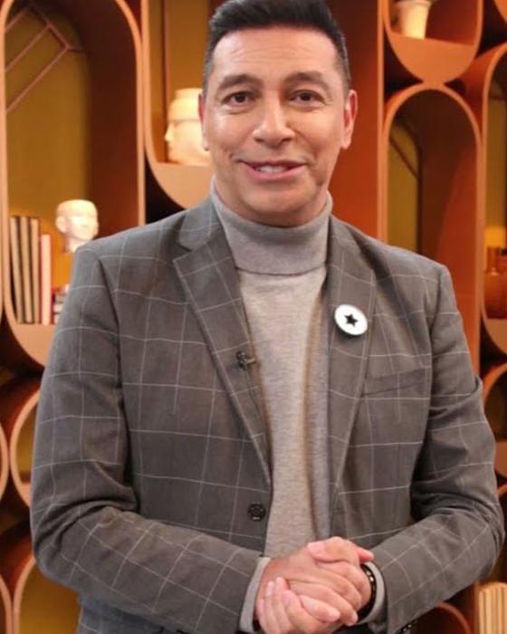 Camilo Cifuentes: las mil y unas voces del humorista Sábados Felices Camilo Cifuentes: las mil y unas voces del humorista Sábados Felices