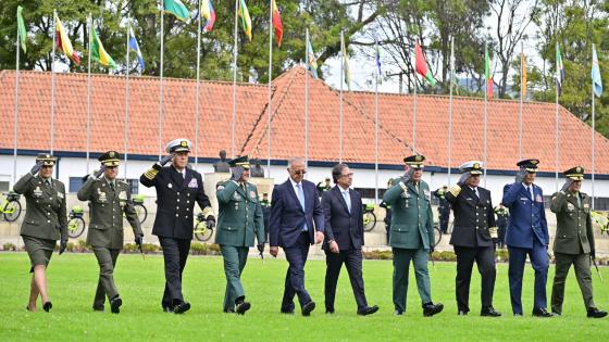 Gustavo Petro posesionó al nuevo director de la Policía y le hizo una importante solicitud