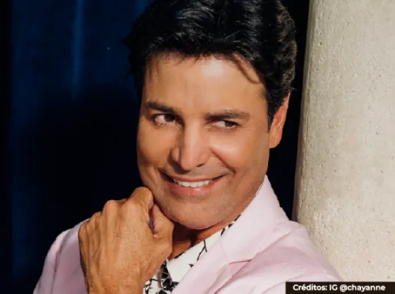 Éxitos musicales de Chayanne Éxitos musicales de Chayanne
