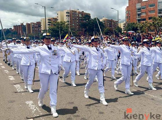 Las mejores imágenes del desfile del 20 de julio en Bogotá Las mejores imágenes del desfile del 20 de julio en Bogotá