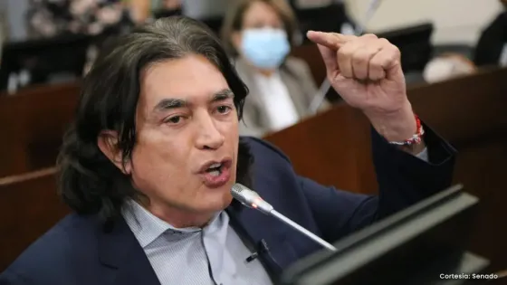 Gustavo Bolívar exalta postura de Petro tras captura de su hijo Nicolás