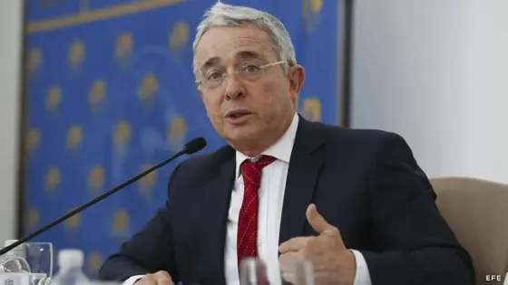 Uribe pedirá versión libre “sobre paramilitarismo y las declaraciones de Salvatore Mancuso” Uribe pedirá versión libre “sobre paramilitarismo y las declaraciones de Salvatore Mancuso”