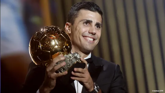 Rodri se corona con el Balón de Oro Rodri se corona con el Balón de Oro