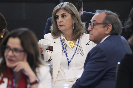 laura-gil laura-gil