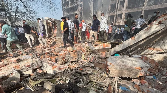 Todo lo que se sabe del accidente aéreo en India