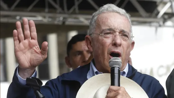 Álvaro Uribe Vélez Álvaro Uribe Vélez