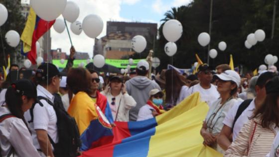 Marchas a favor de Álvaro Uribe. Marchas a favor de Álvaro Uribe.