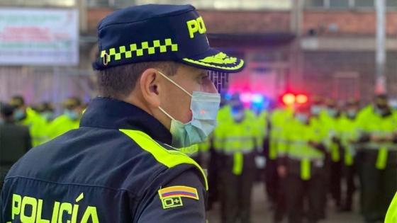 Policía Policía