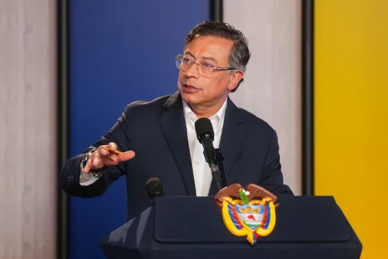 Presidente Gustavo Petro hablando. Presidente Gustavo Petro hablando.