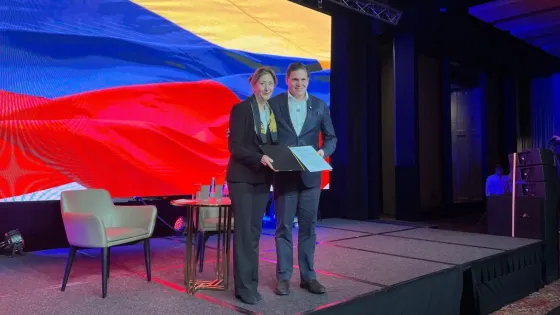 Ingrid Betancourt y Juan Carlos Pinzón, lanzamiento de candidatura. Ingrid Betancourt y Juan Carlos Pinzón, lanzamiento de candidatura.