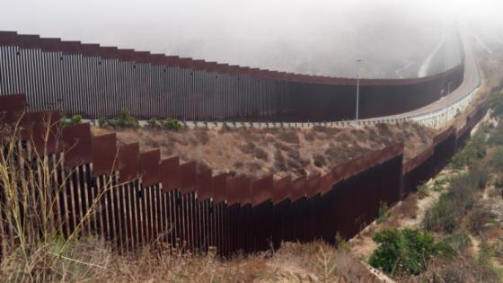 Frontera de México con Estados Unidos. Frontera de México con Estados Unidos.