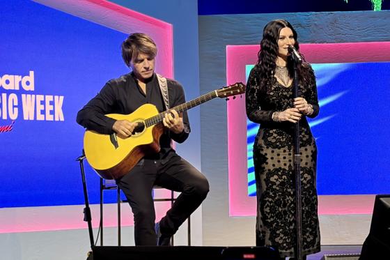 Laura Pausini Laura Pausini nuevo álbum