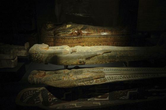 El Gran Museo Egipcio abrió sus puertas al mundo Vista de una de las salas del Museo de Antigüedades Egipcias de El Cairo, que alberga aún colecciones dedicadas a la civilización faraónica, con estatuas, sarcófagos y objetos funerarios de distintas dinastías.