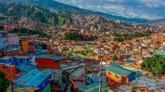 Bogotá ocupó el puesto 51 y Medellín el 76 en el ranking World’s Best Cities 2026.