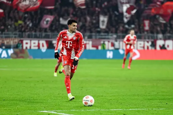 Luis Diaz of Bayern Munich in action during the German Bundesliga soccer match between Bayern Munich and VfL Wolfsburg in Munich, Germany, 11 January 2026.