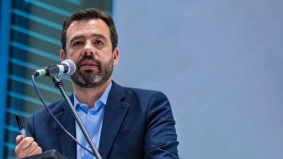 Alcalde Carlos Fernando Galán.