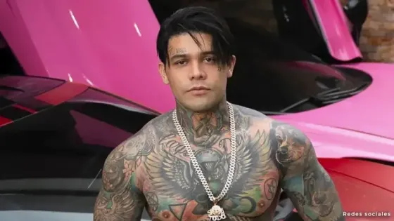 Tras publicar una foto desde una clínica, Yeferson Cossio reveló que fue hospitalizado otra vez.