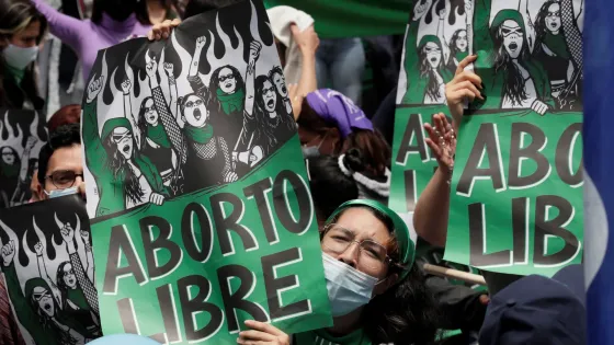 Más de 213.000 abortos seguros en Colombia desde 2022, según Profamilia